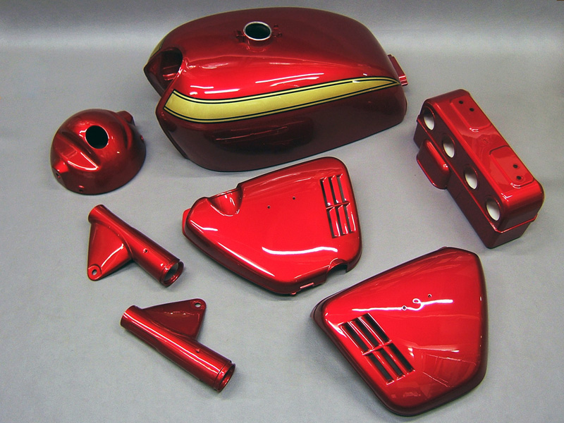 CB750 K0 PAINTED BODY SET (CANDY RUBY RED) / 8714.10