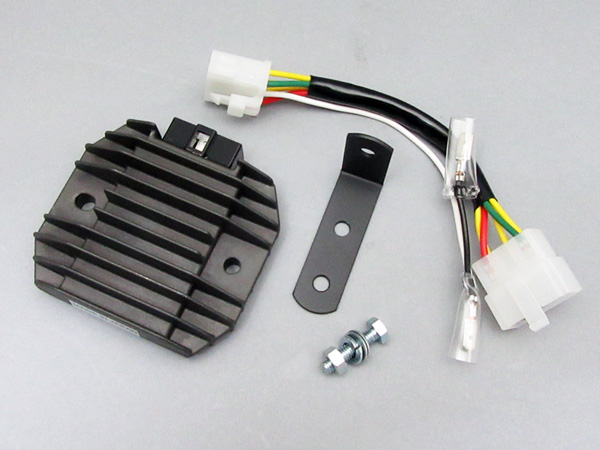 CB750K RECTIFIER / REGULATOR COMBO (with STAY & BOLTS) / 8714.10 - Click Image to Close