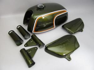 CB350F PAINTED BODY SET (CANDY BACCHUS OLIVE CUSTOM)(USED) / 8714.10