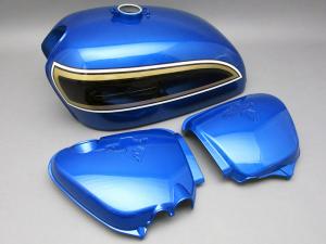 CB750 K6 TANK & SIDE COVERS SET (CANDY SAPPHIRE BLUE) CB750 K6 TANK & SIDE COVERS SET (CANDY SAPPHIRE BLUE)