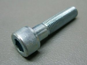 CB750K フロントブレーキキャリパーセットボルト [9C]