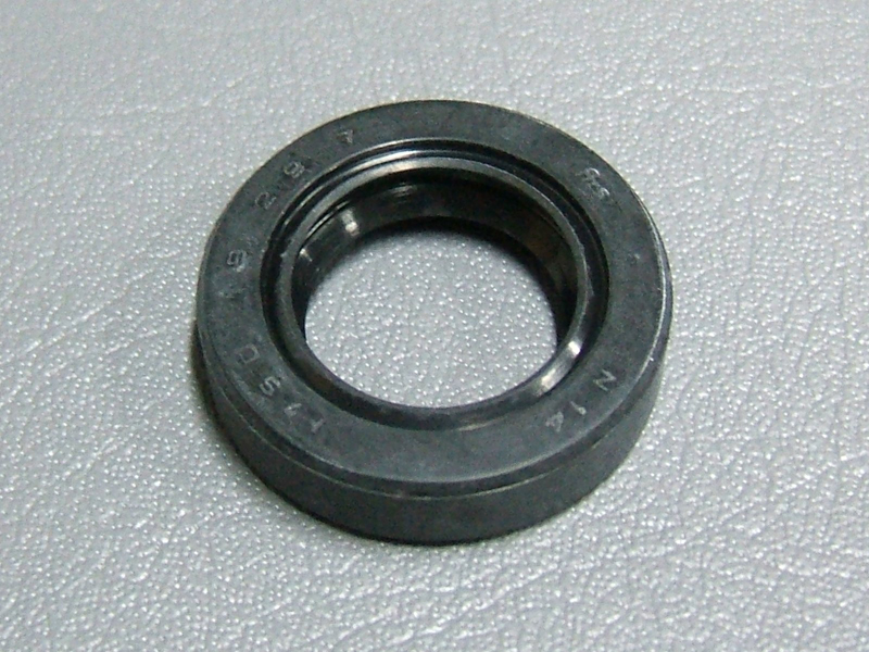 CB750K OIL SEAL, 18X29X7 / 8714.10