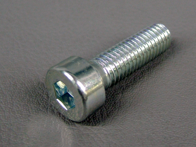 CB750K CB400F CB350F BOLT, SOCKET, 8MM / 8714.10