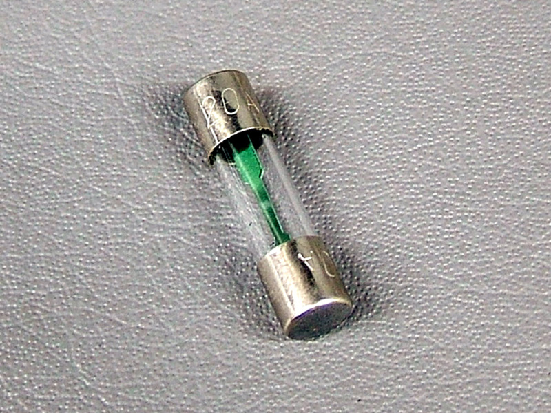 CB750K CB400F FUSE 20A / 8714.10 - Click Image to Close