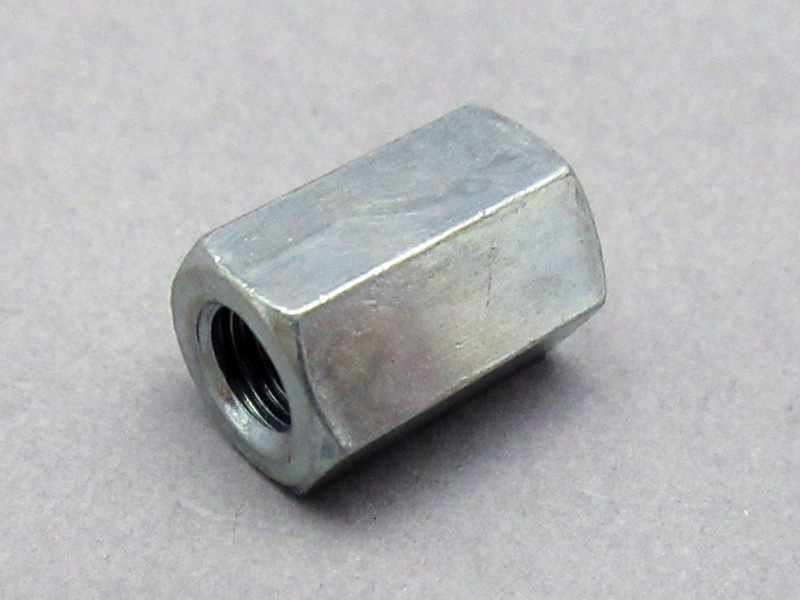 CB400F NUT, 6x15 / 8714.10 - Click Image to Close