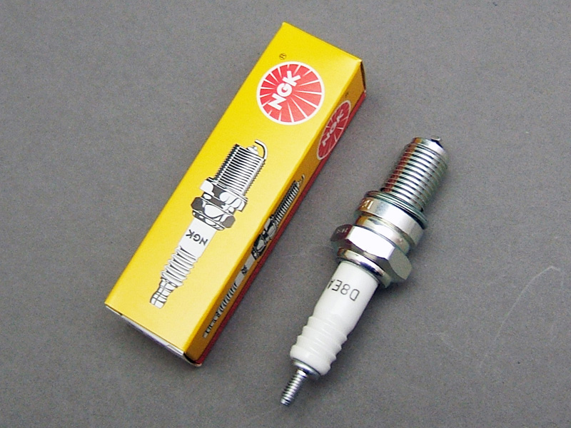 CB750K CB400F PLUG,SPARK D8EA / 8714.10 - Click Image to Close