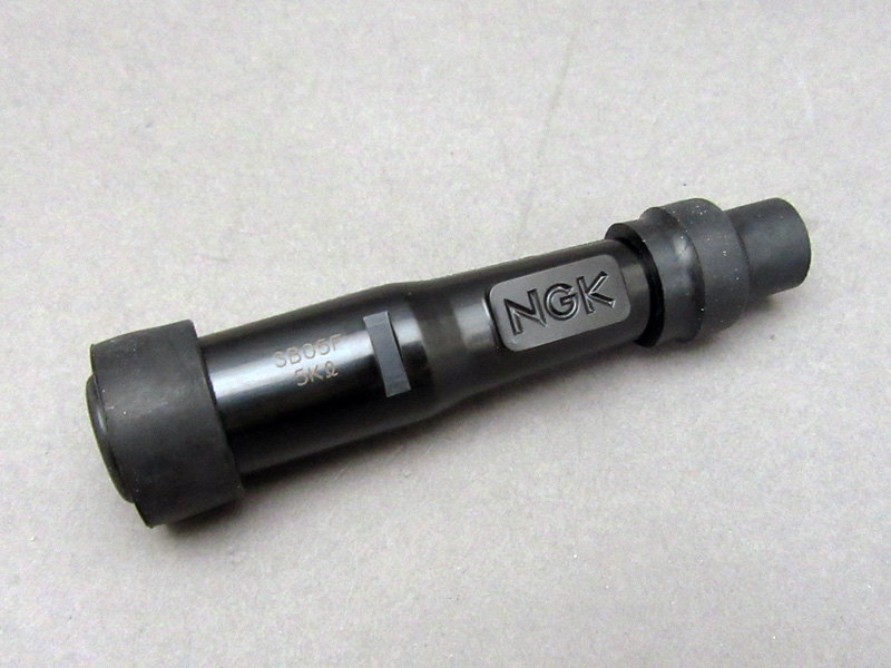 CB750K CAP ASSY B (2,3), NOISE SUPPRESSOR (SD05F 8385) / 8714.10 - Click Image to Close