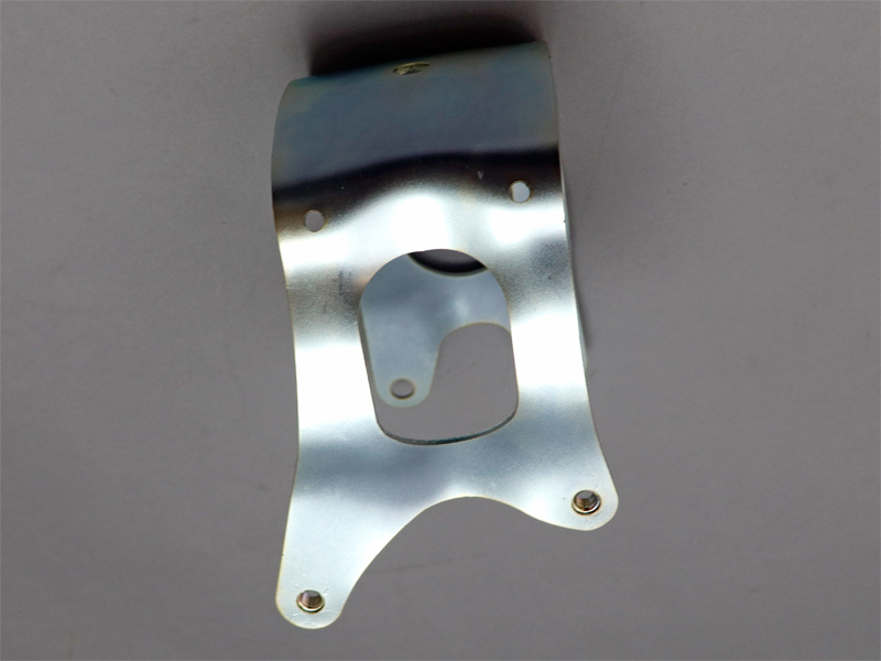 CB750 K0-K2 FENDER COMP,FRONT(STAY ONLEY) / 8714.10 - Click Image to Close