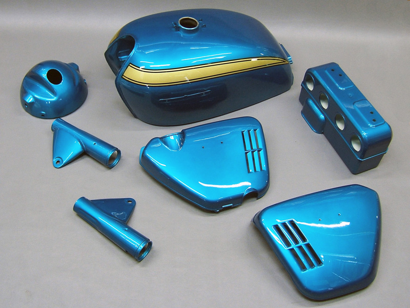 CB750 K0 PAINTED BODY SET (CANDY BLUE GREEN) / 8714.10 - Click Image to Close