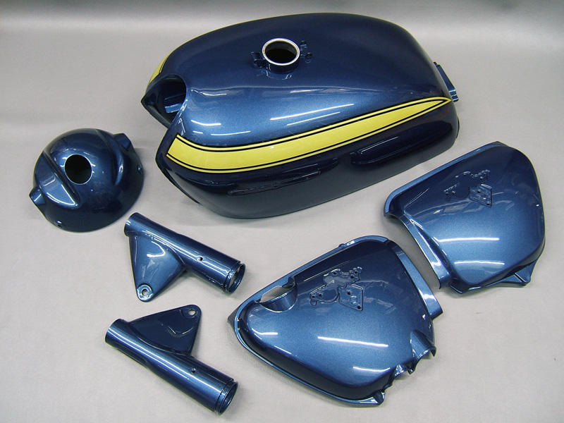 CB750 K1 PAINTED BODY SET (POLYNESIAN BLUE METALIC) / 8714.10 - Click Image to Close