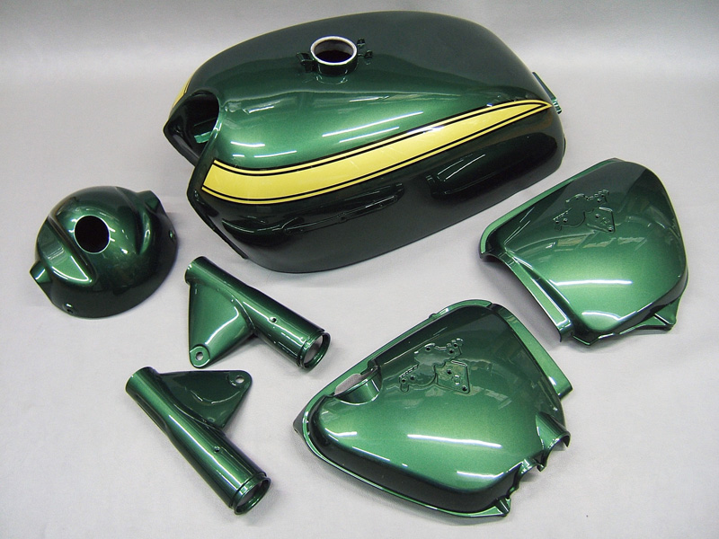 CB750 K1 PAINTED BODY SET (VALLEY GREEN METALIC) / 8714.10 - Click Image to Close