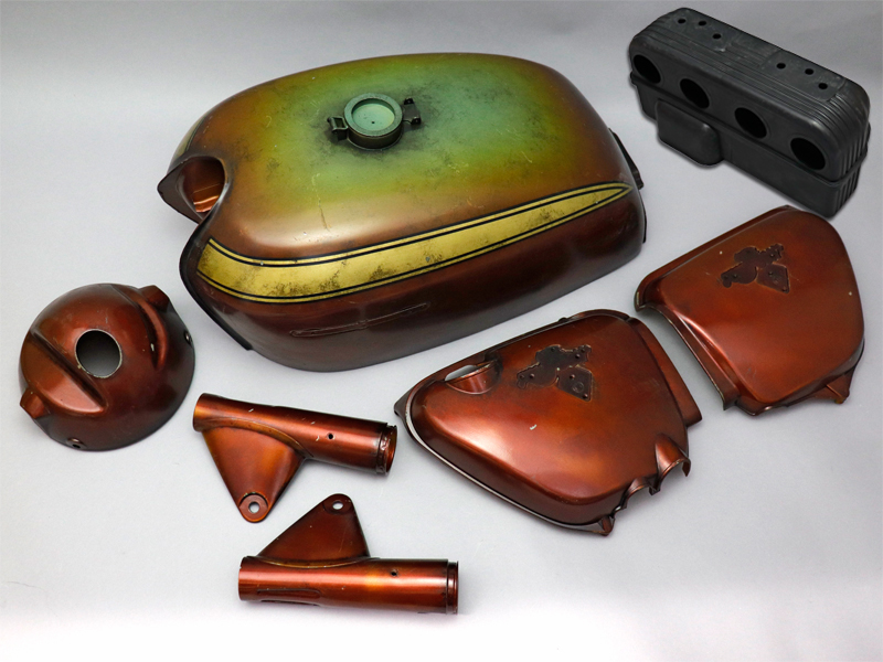 CB750 K1 PAINTED BODY SET (CANDY GARNET BROWN) AGING PAINT / 8714.10 - Click Image to Close