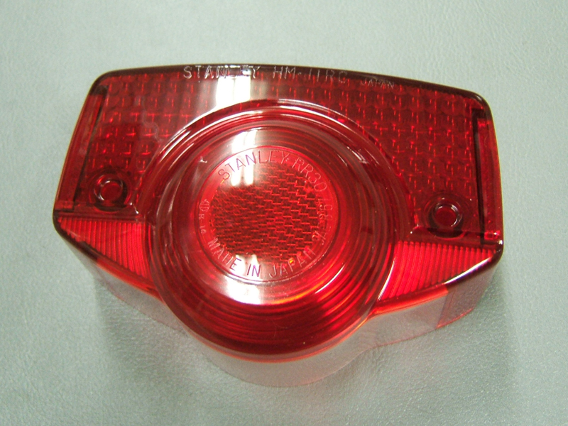 CB750 K0,K1 LENS, TAIL LIGHT / 8714.10 - Click Image to Close