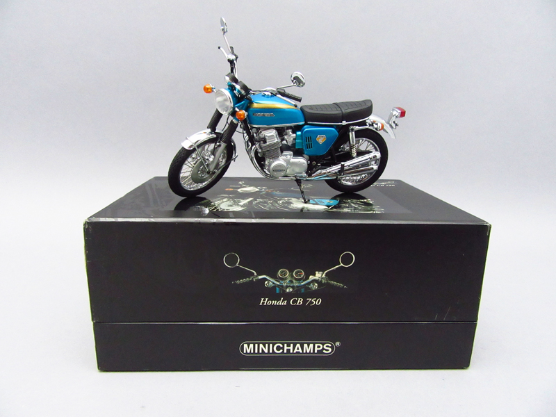 MINICHAMPS 1:12 SCALE CB750 K0 (CANDY BLUE GREEN) - Click Image to Close
