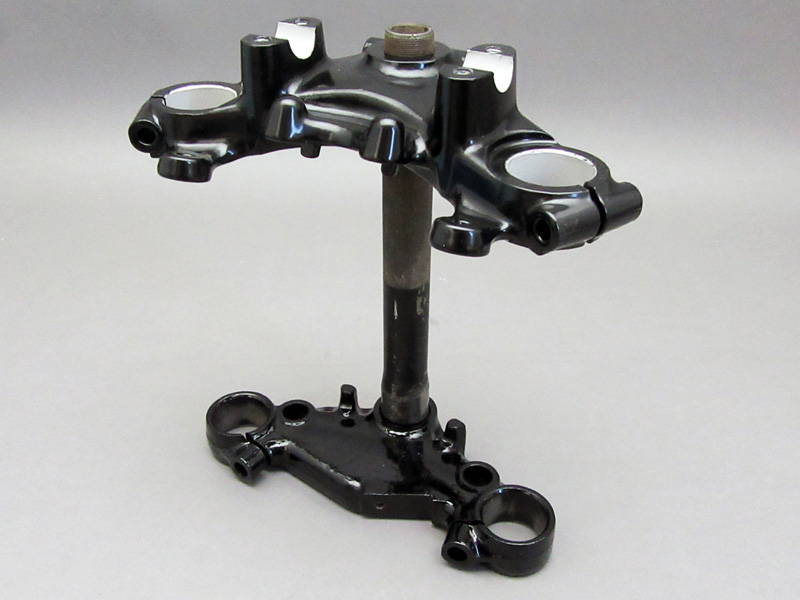 CB750 K7 STEERING STEM & FORK TOP BRIDGE SET / 8714.10 - Click Image to Close