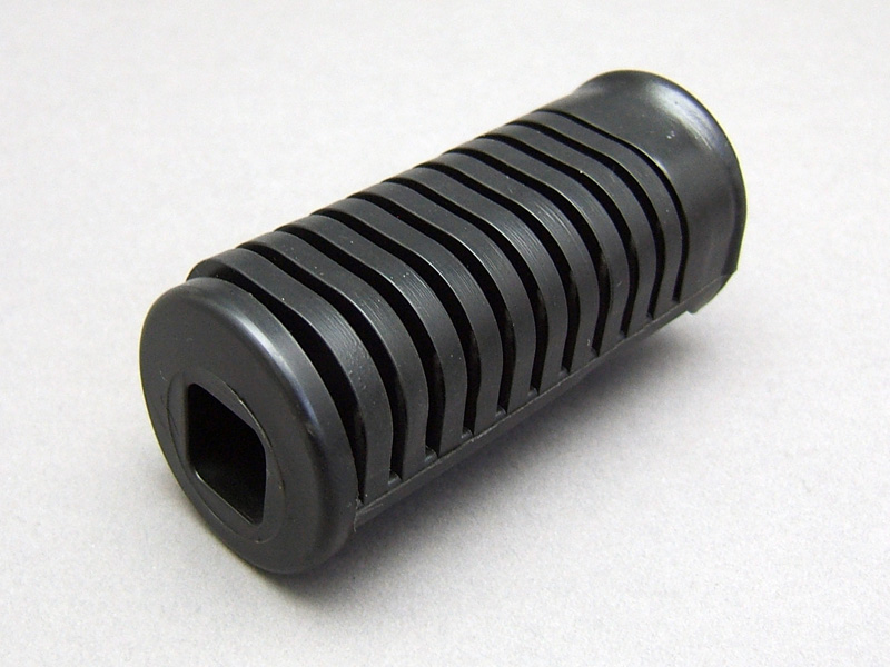 CB400F RUBBER, STEP / 8714.10 - Click Image to Close