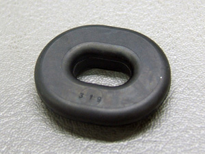 CB750K GROMMET, AIR CLEANER CASE (Genuin Parts) / 8714.10 - Click Image to Close