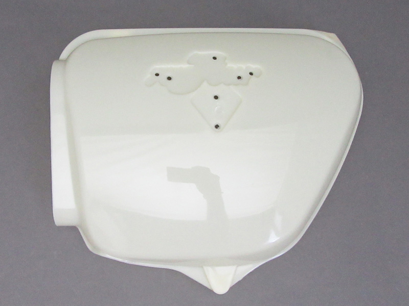 CB750 K1-K6 COVER LEFT, SIDE (UNPAINTED) / 8714.10 - Click Image to Close
