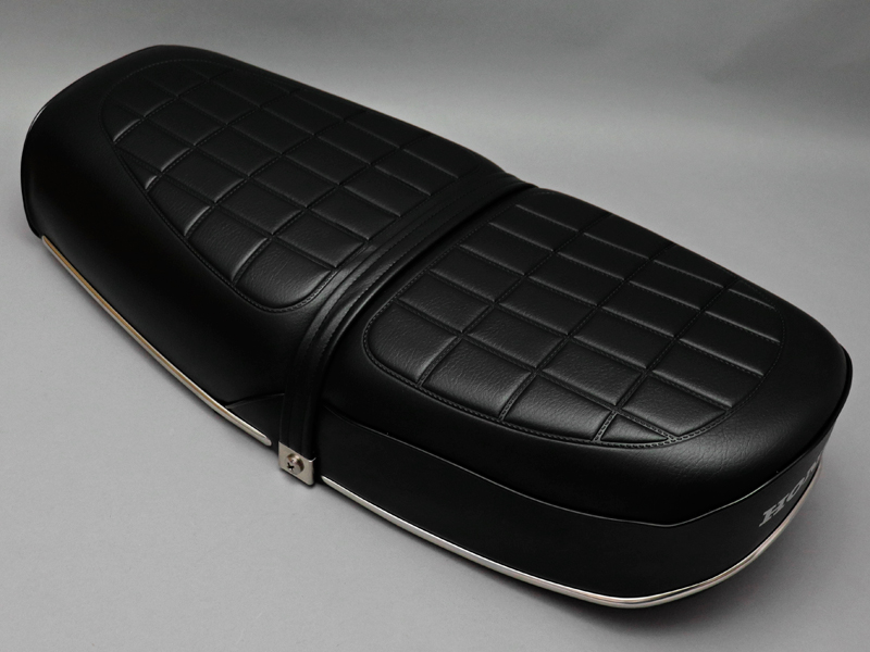 CB750K1 SEAT ASSY / 8714.10 - Click Image to Close