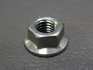 CB750K CB400F CB350F NUT, 8mm CYLINDER HEAD / 8714.10