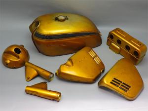 CB750 K0 PAINTED BODY SET (CANDY GOLD) AGING PAINT / 8714.10