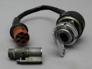 CB750 K0 SWITCH KIT, MAIN (USED) CB750 K0 SWITCH KIT, MAIN (USED)