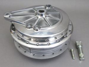 CB750K7,K8,EARA REAR WHEEL HUB & BRAKE PANEL SET / 8714.10