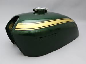 CB750K1 TANK, FUEL (VALLEY GREEN METALIC)(NOS) CB750K1 TANK, FUEL (VALLEY GREEN METALIC)(NOS)